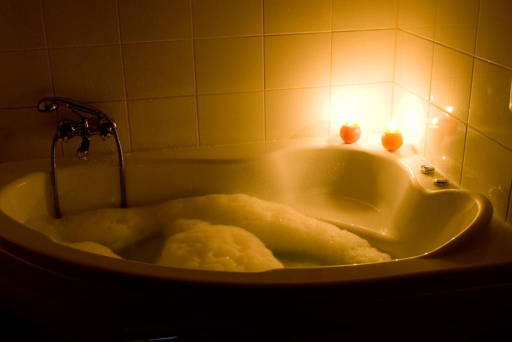 Hotel Gosciniec Horyzont Zemborzyce Tereszyńskie Zimmer foto